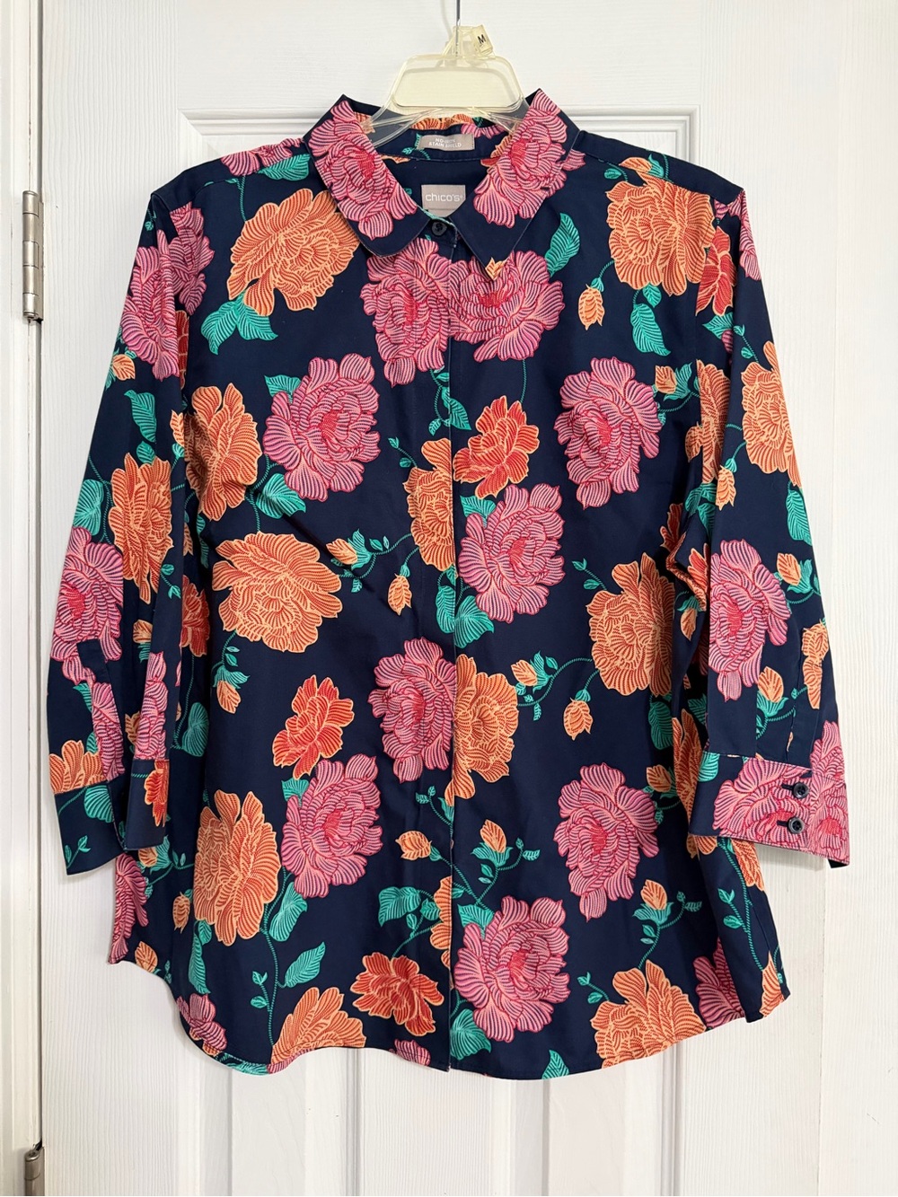 Chico’s  3/4 length sleeves button down size 3 16/18 non-iron blue floral shirt